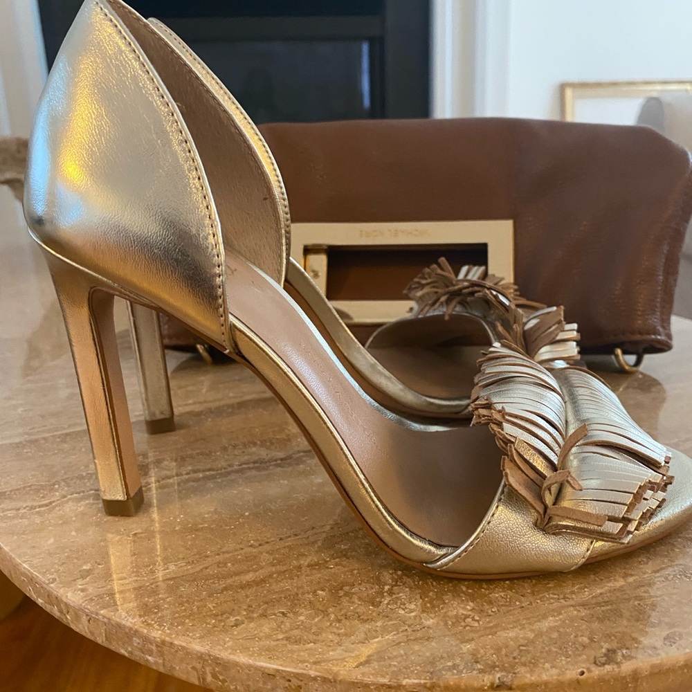 Banana republic, gold, leather fringed, open toe shoe